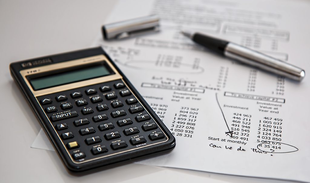 Calculation of financail ratios and accounting.